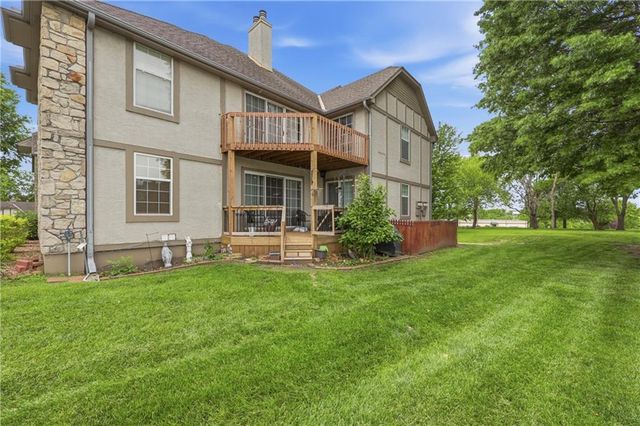 1305 NW Village Drive C, Blue Springs, MO 64015