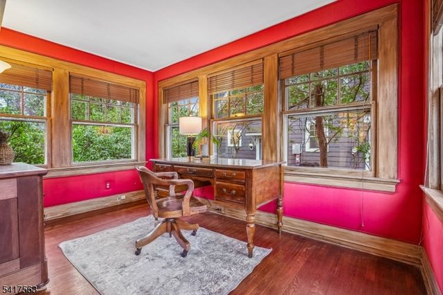 48 Kendal Ave, Maplewood Twp., NJ 07040