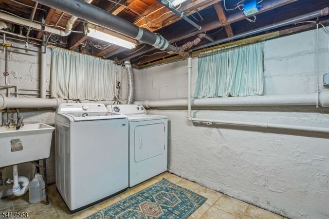 48 Kendal Ave, Maplewood Twp., NJ 07040