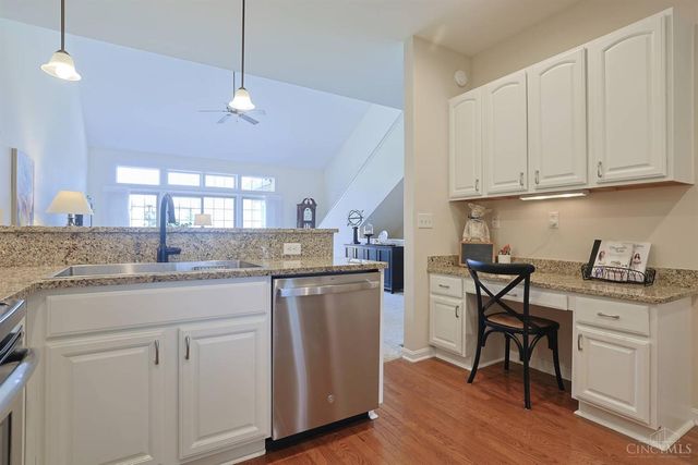 1704 Harmon Drive, Wyoming, OH 45215