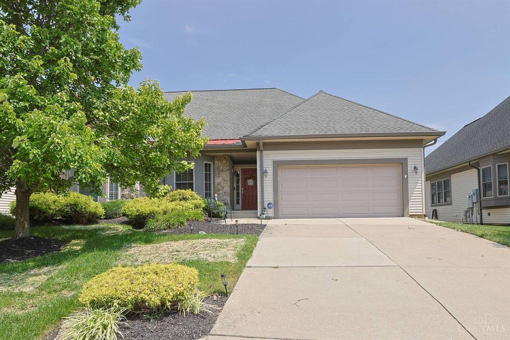 1704 Harmon Drive, Wyoming, OH 45215