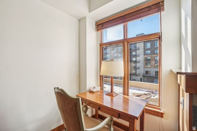 3720 N SUNDIAL CT #B304, Park City, UT 84098