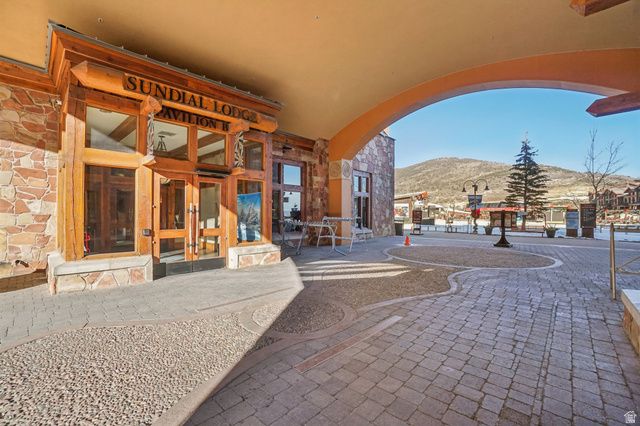 3720 N SUNDIAL CT #B304, Park City, UT 84098