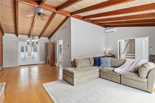 2128 West Jefferson Road, Pittsford, NY 14534