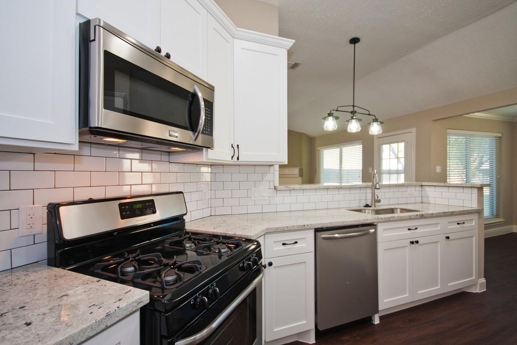 2410 Decker Park Court, Richmond, TX 77406