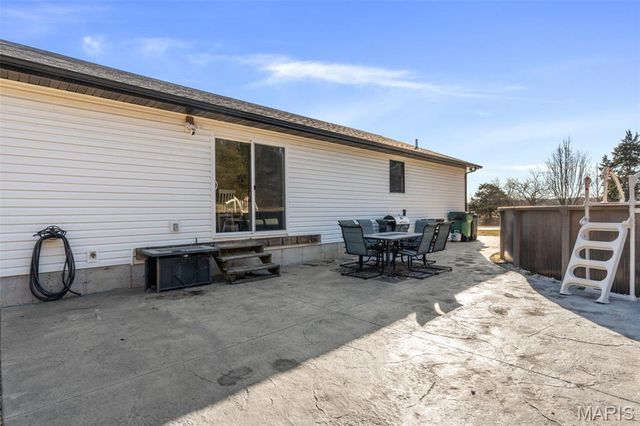 143 Willow Creek Road, Union, MO 63084