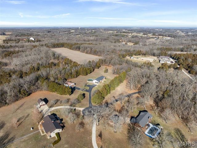 143 Willow Creek Road, Union, MO 63084