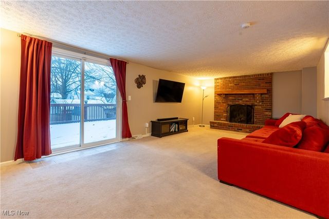 1856 17th Street, Cuyahoga Falls, OH 44223