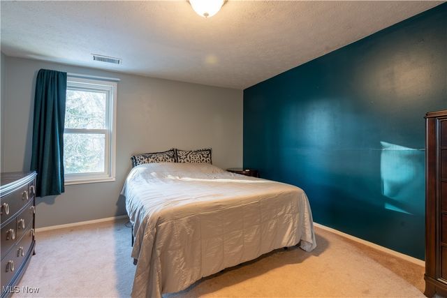 1856 17th Street, Cuyahoga Falls, OH 44223