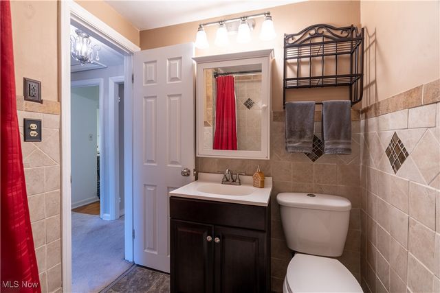 1856 17th Street, Cuyahoga Falls, OH 44223