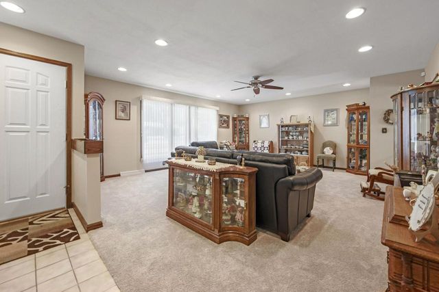 3641 N Main STREET, Racine, WI 53402