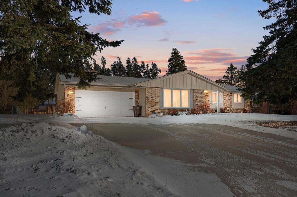 3641 N Main STREET, Racine, WI 53402