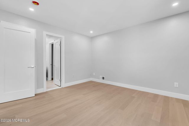 160 Berkeley Drive, Brick, NJ 08724