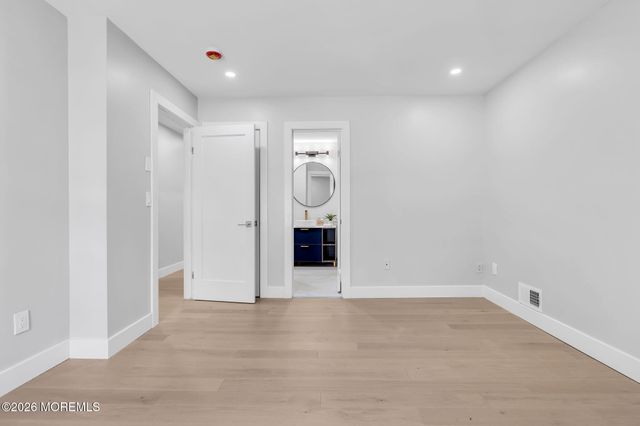 160 Berkeley Drive, Brick, NJ 08724