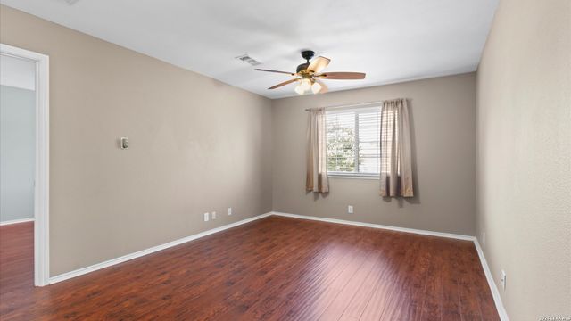 21111 Encino Oaks, San Antonio, TX 78259