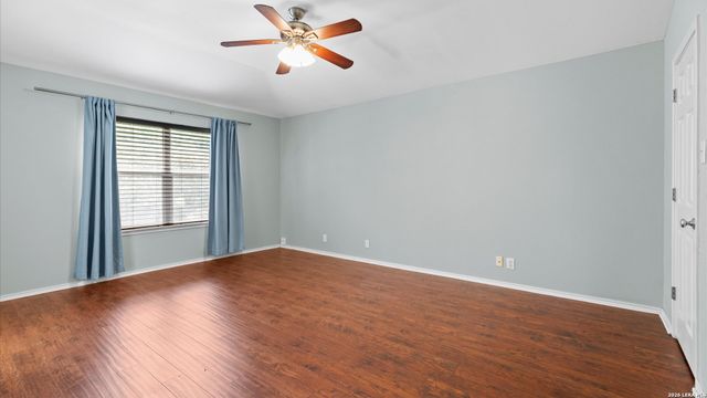 21111 Encino Oaks, San Antonio, TX 78259