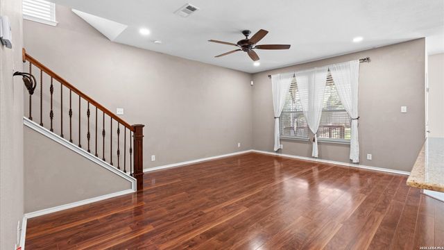 21111 Encino Oaks, San Antonio, TX 78259