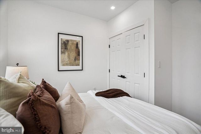 1538 LEVIS ST NE, Washington, DC 20002