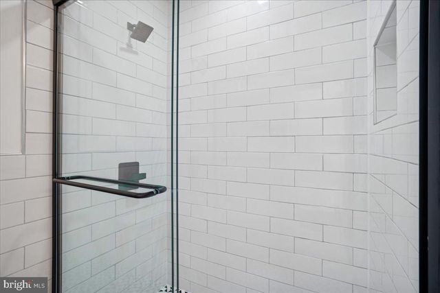 1538 LEVIS ST NE, Washington, DC 20002