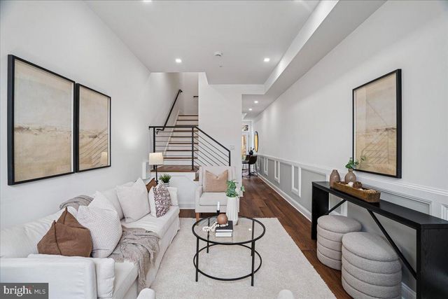 1538 LEVIS ST NE, Washington, DC 20002