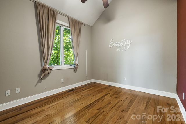 67 Reeses Ridge Court, Hendersonville, NC 28739
