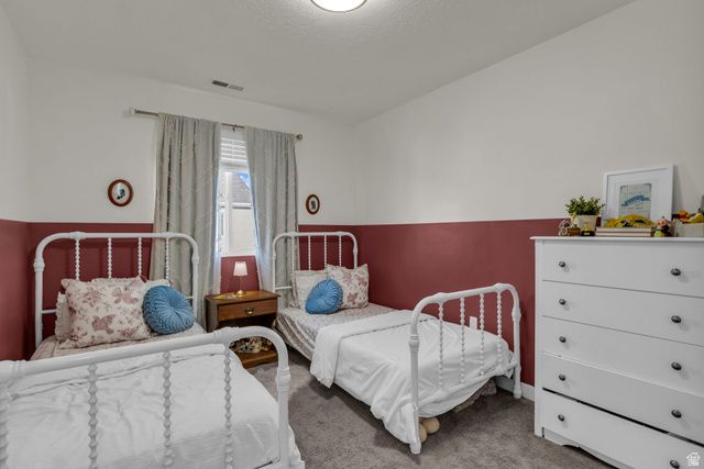 1954 W PARKVIEW DR, Syracuse, UT 84075