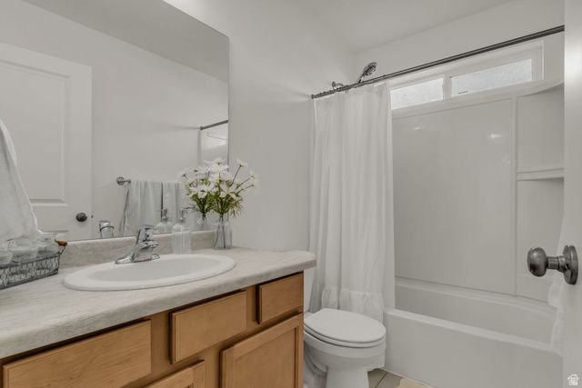 1954 W PARKVIEW DR, Syracuse, UT 84075