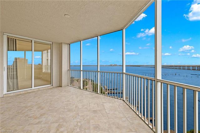 2090 W First ST 810, Fort Myers, FL 33901