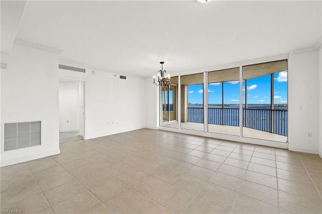2090 W First ST 810, Fort Myers, FL 33901
