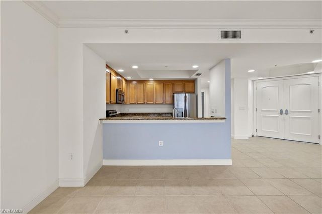 2090 W First ST 810, Fort Myers, FL 33901