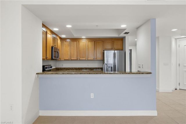 2090 W First ST 810, Fort Myers, FL 33901