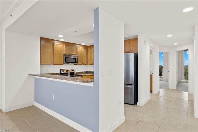 2090 W First ST 810, Fort Myers, FL 33901