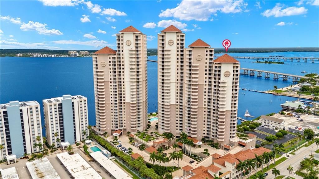 2090 W First ST 810, Fort Myers, FL 33901