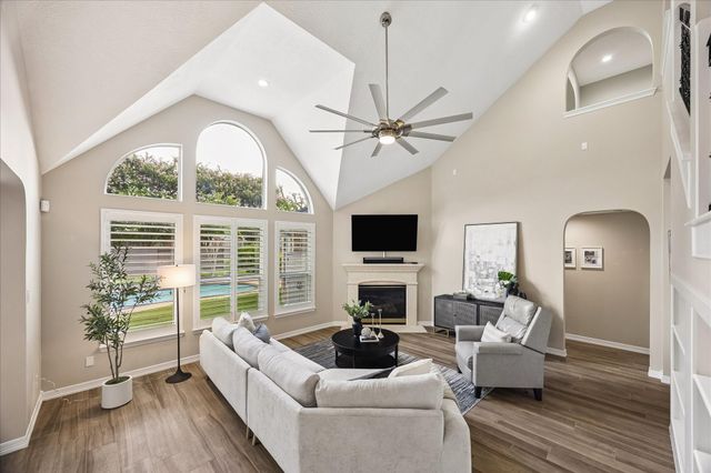 12434 Santiago Cove Lane, Houston, TX 77041