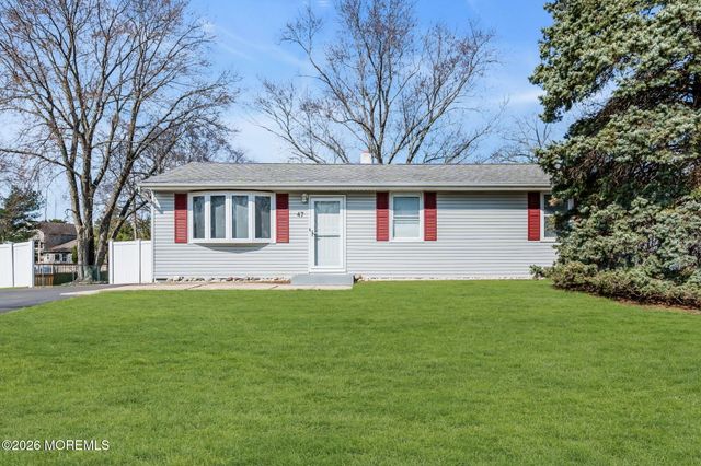 47 Western Drive, Howell, NJ 07731