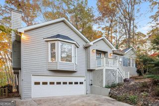 2010 Golden Ridge Circle, Cumming, GA 30040