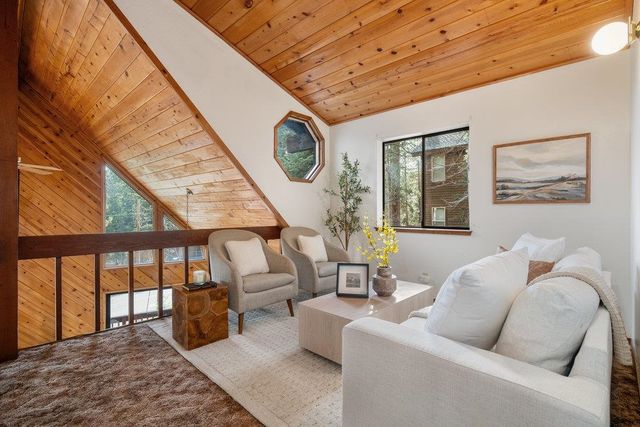 11448 Sun Valley Road, Truckee, CA 96161