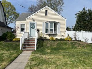 2984 Grand Boulevard, Baldwin, NY 11510