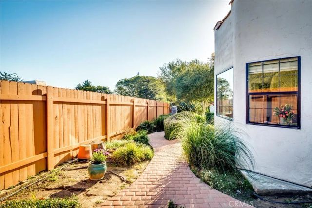 2741 Woodland Hills, Arroyo Grande, CA 93420