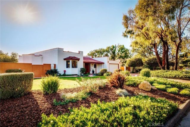 2741 Woodland Hills, Arroyo Grande, CA 93420