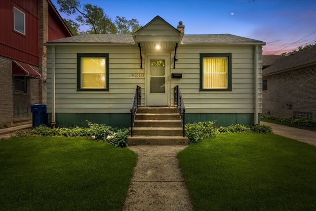 10455 S Spaulding Avenue, Chicago, IL 60655
