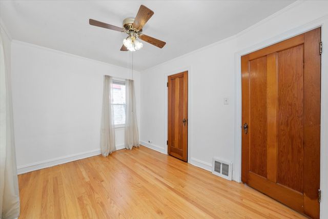 10455 S Spaulding Avenue, Chicago, IL 60655