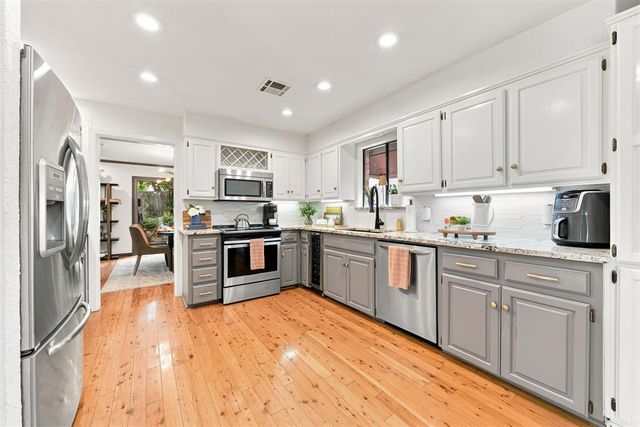 3233 Raintree Road, Oklahoma City, OK 73120
