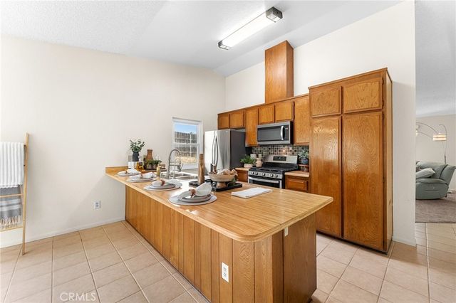 24878 Sundial, Moreno Valley, CA 92557