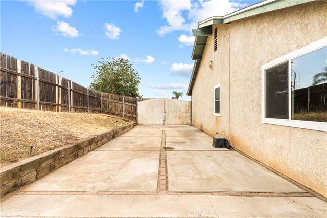 24878 Sundial, Moreno Valley, CA 92557