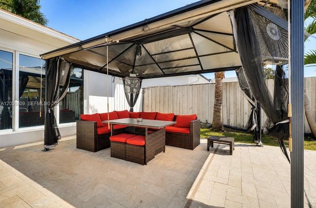 963 Nautilus Isle 0, Dania Beach, FL 33004