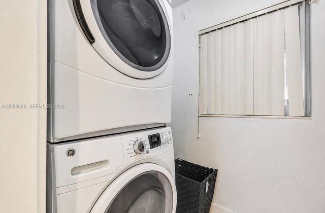 963 Nautilus Isle 0, Dania Beach, FL 33004