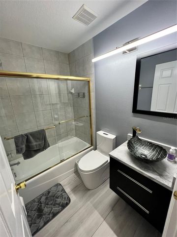 5242 IMMO COURT, Sarasota, FL 34233