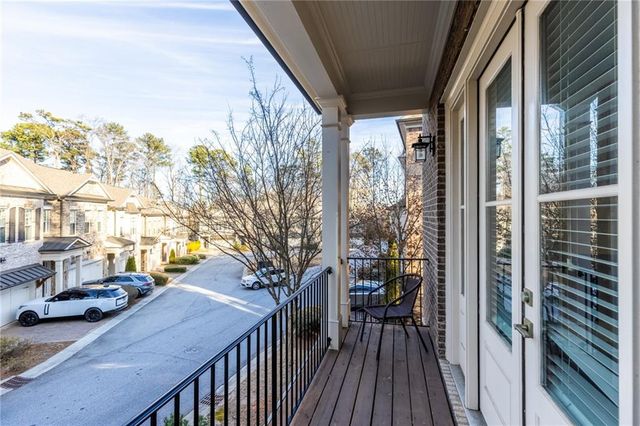 823 Canterbury Overlook, Atlanta, GA 30324