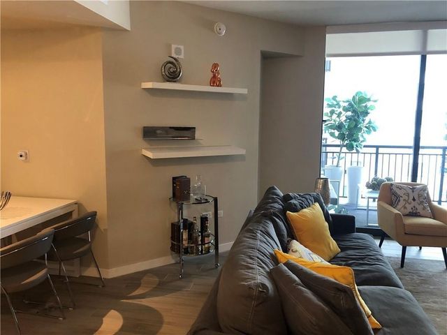 999 SW 1st Avenue 1701, Miami, FL 33130